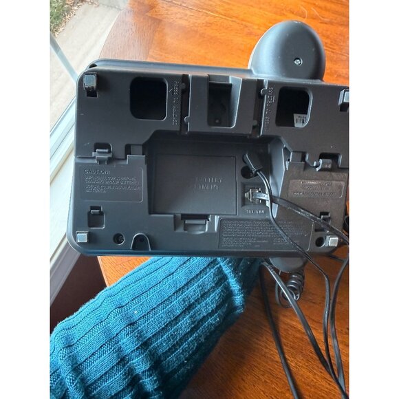AT&T Corded Phone 5.8GHZ Digital Answering System Preowned - Picture 3 of 8